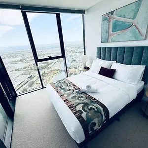 Azure Skyline Casino Residences Голд-Кост