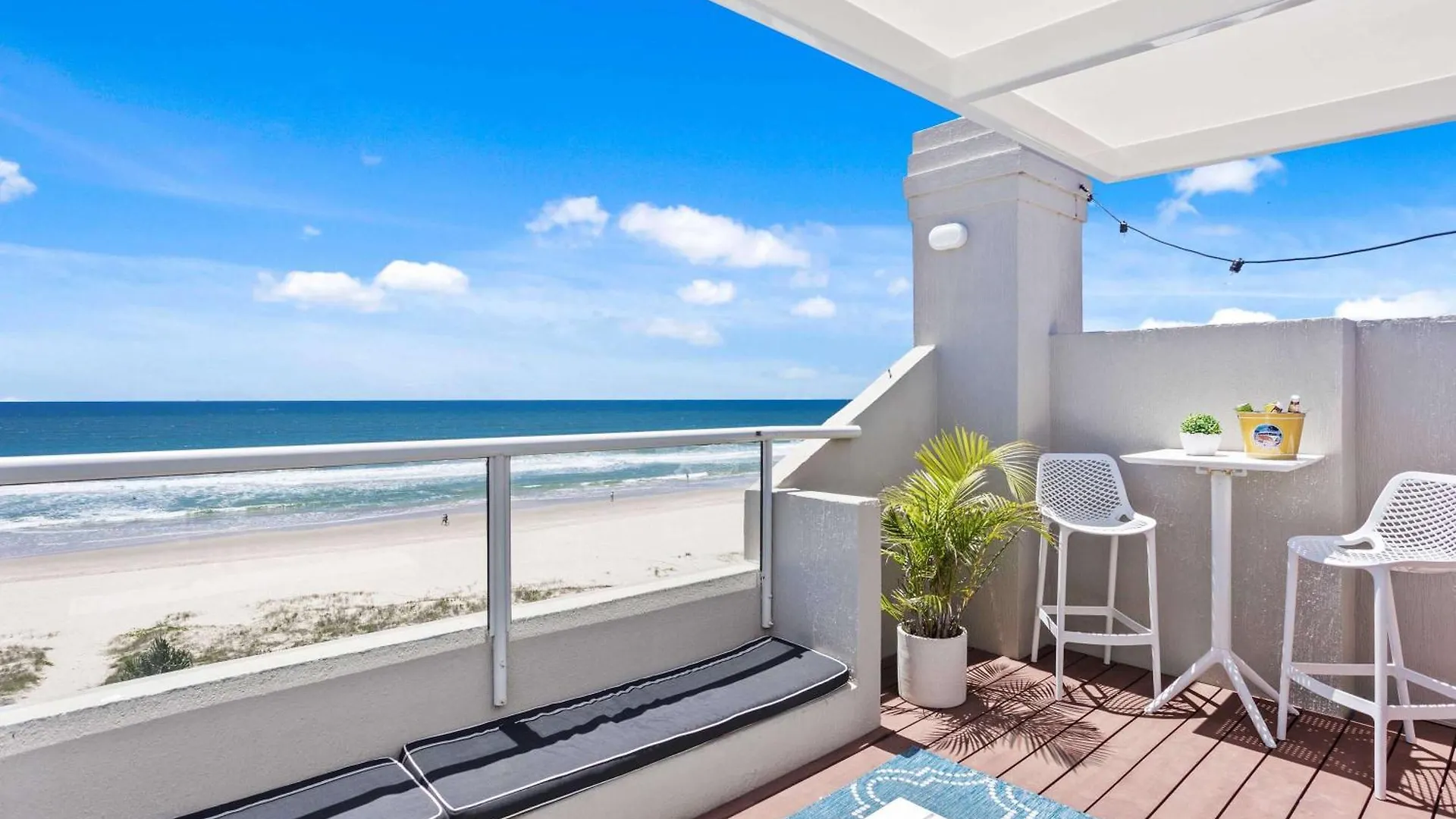 Sea Salt By Khove Villa Gold Coast